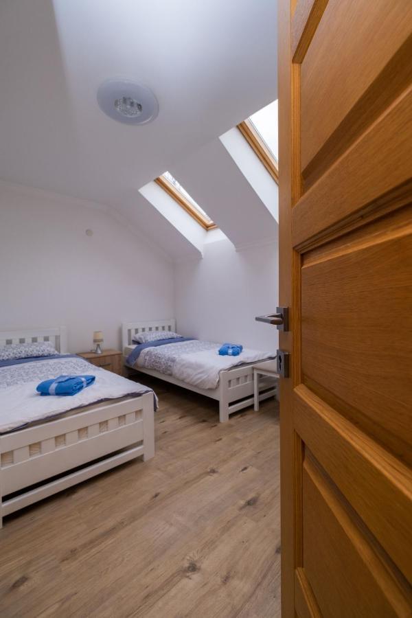 Central Apartment Konjic Esterno foto