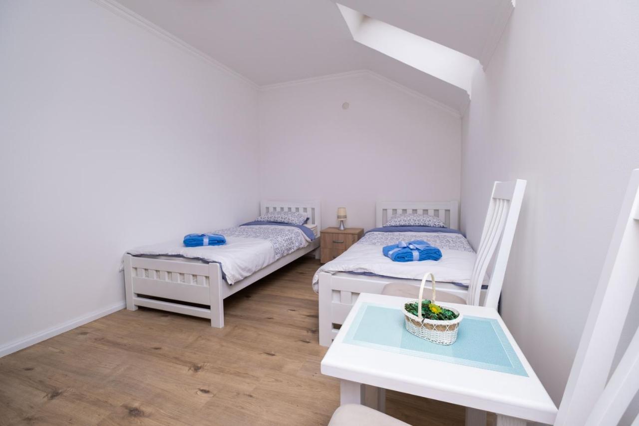 Central Apartment Konjic Esterno foto